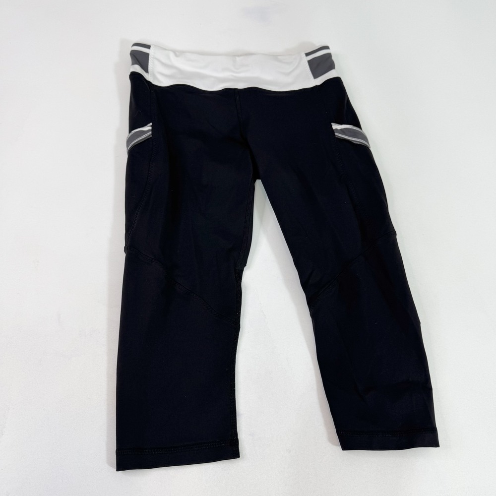 Lululemon Pants Womens 6 Pace Rival Crop Capri LW6986S Reflective Running Athlet